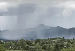 Monzón mexicano mantendrá probabilidad de lluvias muy fuertes en estados del país