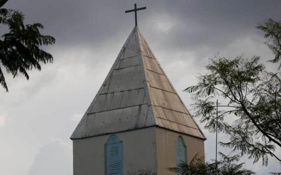 Predicadores se aislaron siete meses en sótano de iglesia, por la segunda venida de Jesús