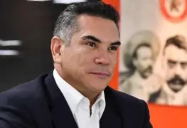 Por supuesta alerta migratoria Alito Moreno es retenido en el AICM