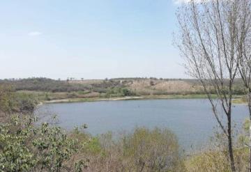 Nuevo León recupera agua de represas en el rancho de Lalo Mora