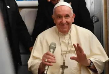 No es una catástrofe, se puede cambiar de papa: el papa no descarta su renuncia