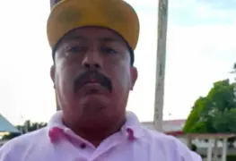 Voceador jonuteco lleva noticia hasta la puerta de la casa o negocio