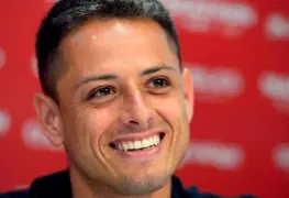 Chicharito Hernández se burla de FIFA por pensar que irá al Mundial de Qatar 2022