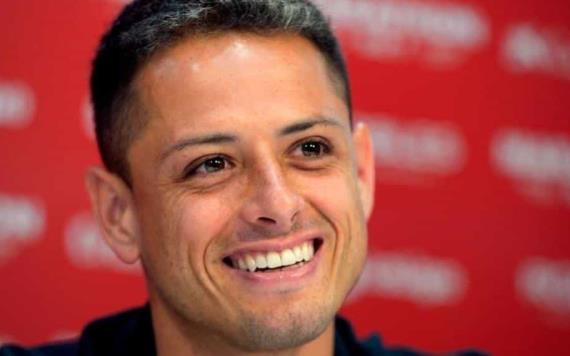 Chicharito Hernández se burla de FIFA por pensar que irá al Mundial de Qatar 2022