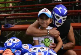 Huracán Ramírez convivió con fanáticos