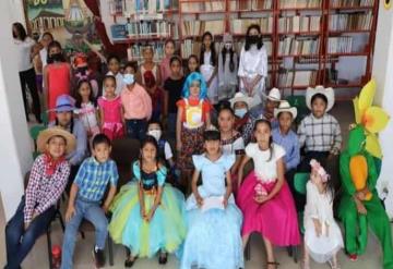 Clausuran curso "Mis Vacaciones en la Biblioteca" en Jonuta