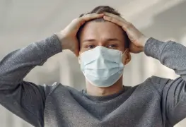 Personas con COVID-19 pueden tener problemas neurológicos, sugiere estudio