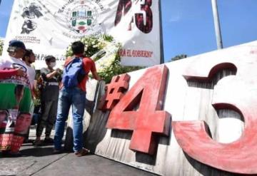 FGR libera 83 órdenes de aprehensión por caso Ayotzinapa