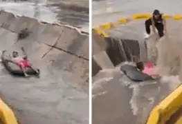 Drenaje se "traga" joven que paseaba en inflable en Delicias, Chihuahua