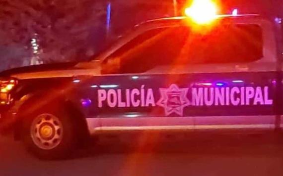 En Cárdenas, sujetos armados ejecutan a hombre que estaba en la banqueta