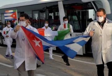 Cuba envía a México un nuevo grupo de 33 médicos