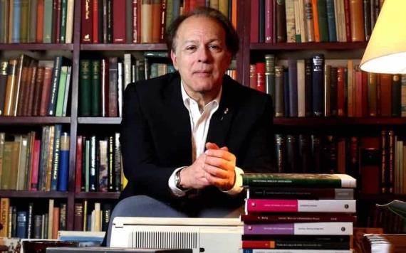 Fallece de neumonía el escritor español Javier Marías