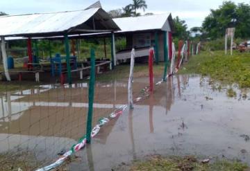 Río Usumacinta se desborda en ejidos Amatitan y Villa de Jonuta