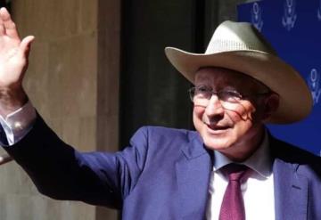 Ken Salazar felicita a México por su Independencia; he visto la grandeza de su gente