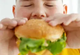 Obesidad, enfermedad multifactorial y compleja que requiere estrategias globales