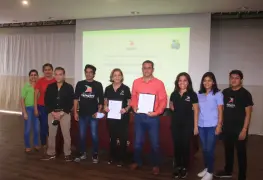 Museo Papagayo firma convenio en materia ambiental y reciclaje entre plásticos y reciclados Ramheres