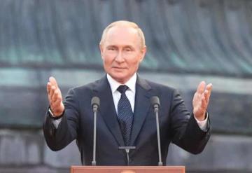 Putin amenaza con usar arsenal nuclear para proteger su territorio