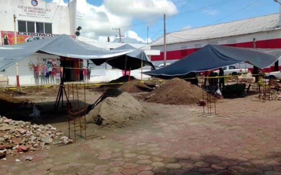 INAH encuentra más restos arqueológicos en parque central Benito Juárez 