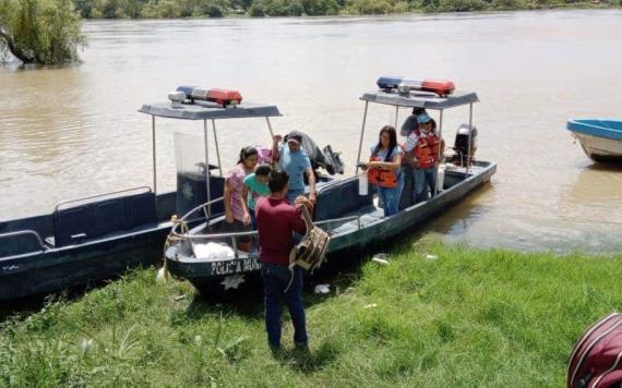 Familias de R/A. Tumbo Chinal son evacuadas, sus hogares están inundadas por el Mono Sagrado