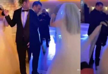 Niños jalan velo a novia en su boda y casi la tiran; video genera polémica