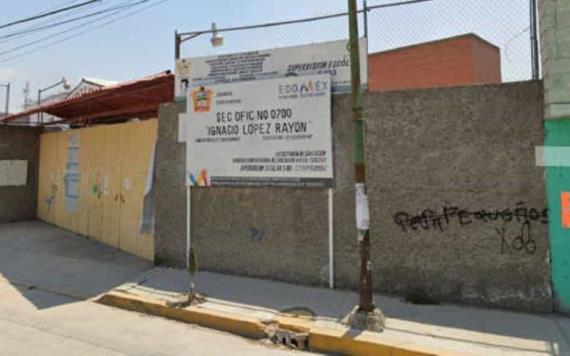 Le piden la tarea y alumno acuchilla a su maestra en secundaria de Chimalhuacán