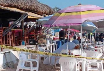 Hombres armados matan a dos turistas en un restaurante en playas de Mazatlán, Sinaloa