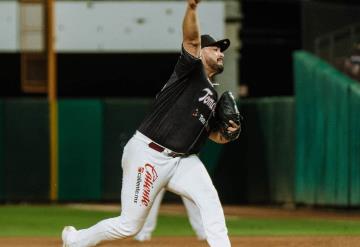 Pitcher tabasqueño logró su primera victoria con Tomateros de Culiacán