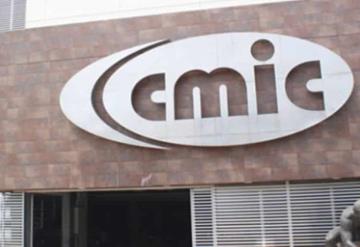 CMIC capacita a trabajadores de la refinería