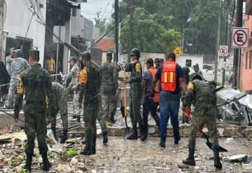 Protección Civil continúa trabajos en zona de explosión