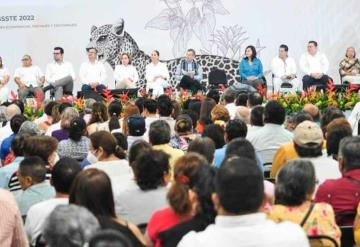 Inaugura gobernador Carlos Merino las "Culturas Amigas ISSSTE 2022"