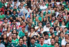 Aficionados que viven la intensidad del fútbol (II)
