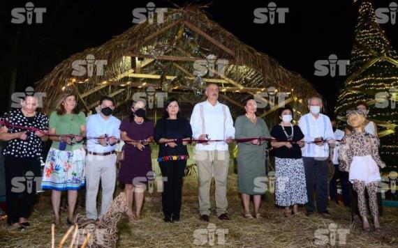 Realizan encendido Navideño y Nacimientos de Villahermosa en el parque Manuel Mestre