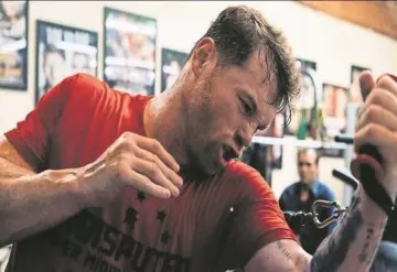 Canelo Álvarez desea tener una pelea en Inglaterra