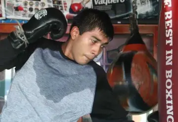 El joven Arath "Niño" Casanova pretende noquear en su debut profesional