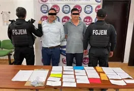 Dictan prisi&oacute;n preventiva a funcionarios del Edomex detenidos por extorsionar a nombre de La Familia