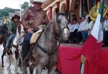 Alcaldes de Chiapas presumen caballos pura sangre de un millón de pesos