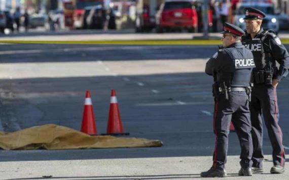 Ocho menores de edad matan a persona sin hogar en Toronto