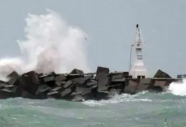 Frente frío Núm. 26 se extenderá desde el noreste del Golfo de México hasta el sureste del país