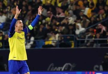 Cristiano Ronaldo debuta en Al-Nassr con triunfo y se pone líder