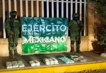 Ejército mexicano decomisa 276 mil pastillas de fentanilo y armas en Sinaloa