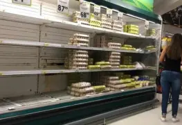 Comienza la escasez de huevo en la frontera