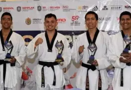 Taekwondoínes tabasqueños lograron cuatro platas y seis bronces