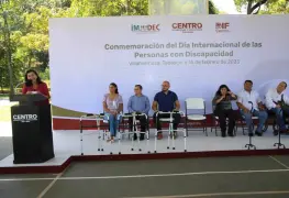 La alcaldesa de Centro lleva a cabo la conmemoración del día internacional de las personas con discapacidad
