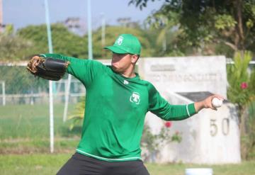 Los lanzadores Jesús Broca, Daniel Nuñez y Albert Lara reportaron en el segundo día de actividades del minicampo de Olmecas de Tabasco