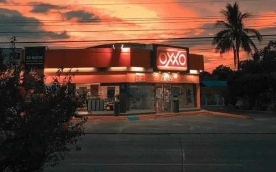 ¡Ya hay de todo! Oxxo anuncia seguro para coches en alianza con Chubb