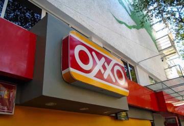 Obtiene Oxxo suspensión definitiva contra Ley de control de Tabaco