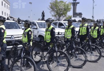 Gobernador del estado entrega de patrullas y equipos tecnológico para fortalecer la seguridad del estado