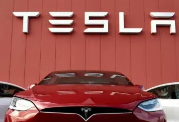 Gana Nuevo León, Tesla se queda....