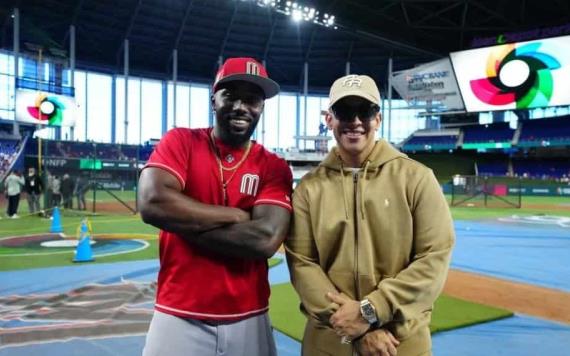 Randy Arozarena y Daddy Yankee se juntan previo al juego del Clásico Mundial de Beisbol | VIDEO