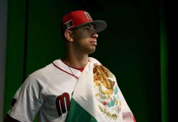 El pitcher cardenense Luis Enrique Cessa dejó la concentración de la Selección Mexicana en el Clásico Mundial, pues tuvo que regresar al Spring Training de Rojos de Cincinnati